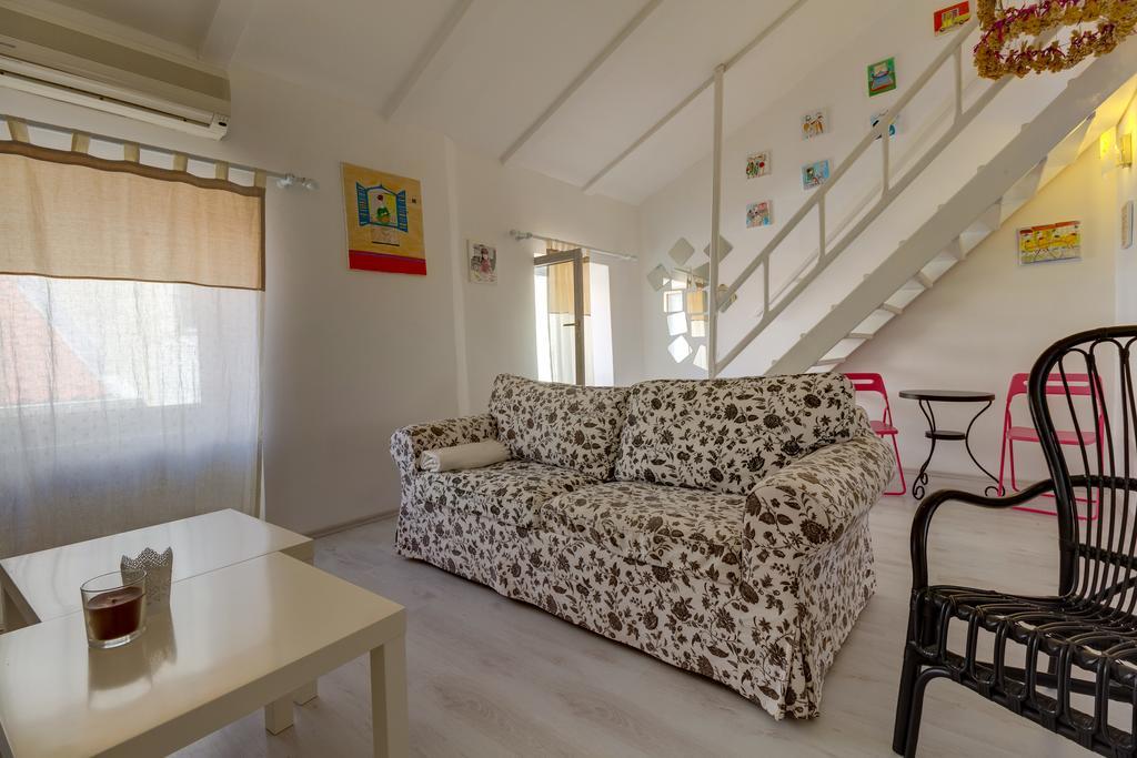 Apartments Mandarina Mali Losinj Room photo